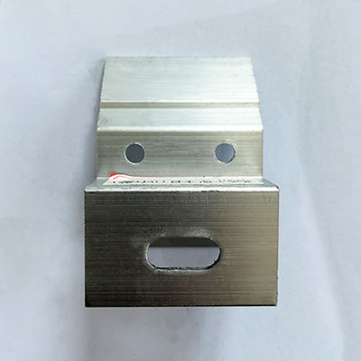 Lightweight PV Panel Clamps Installation For Solar Roof Mounting